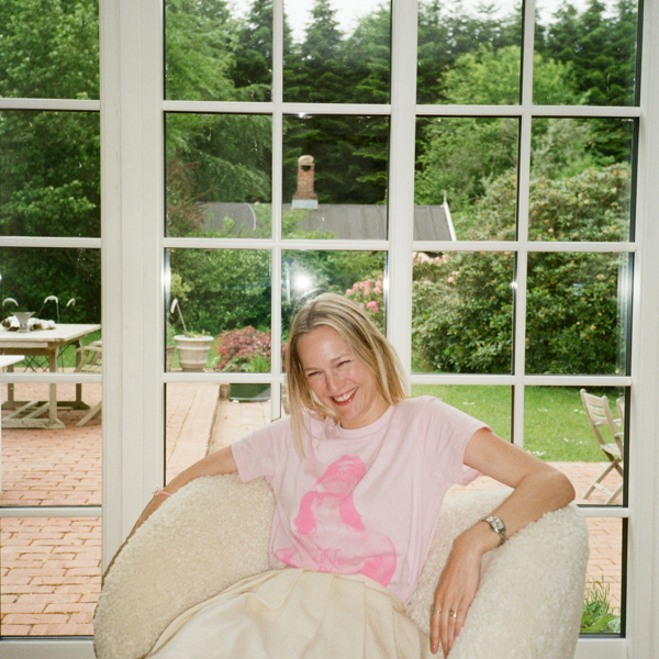 Living with Finn Juhl: Julie Tvillinggaard Bonde